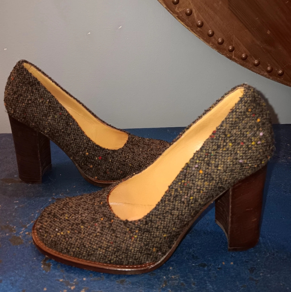 Chuckies tweed heels